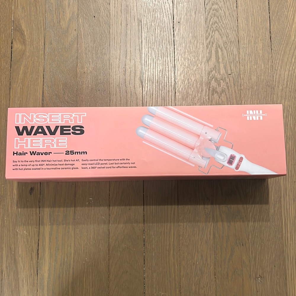 BRAND NEW - Hair Waver